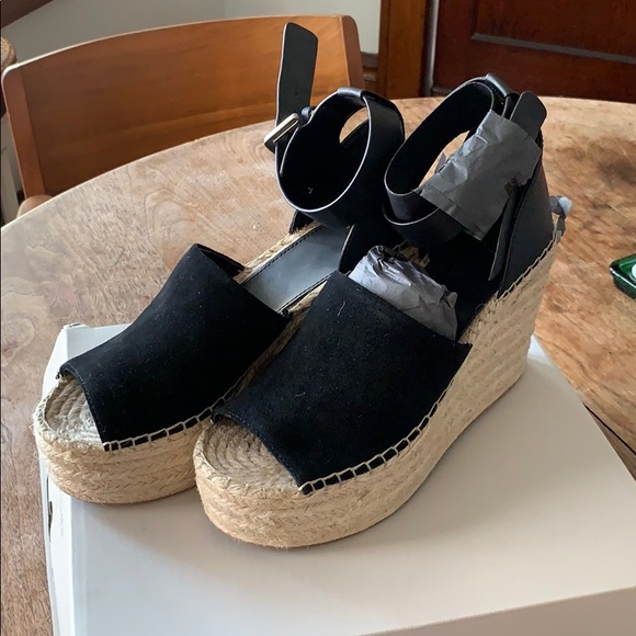 Marc Fisher Adalyn Wedge black NWT 9 - Picture 1 of 3